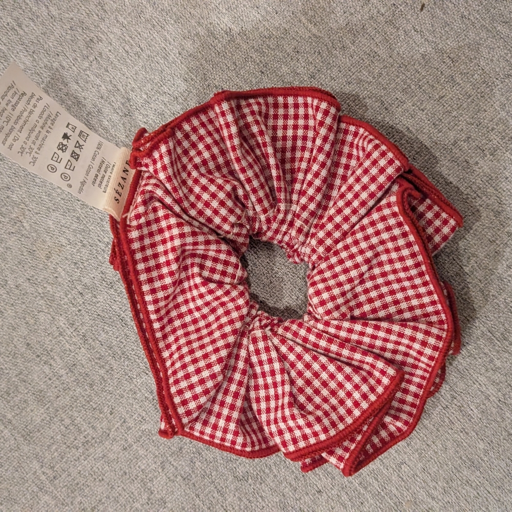 Sezane Red and White Gingham Scrunchie